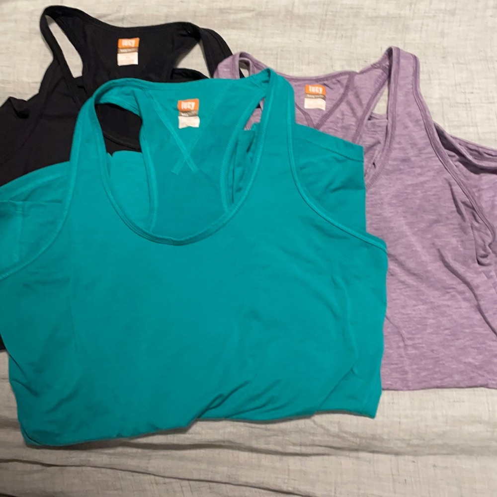 Lucy work out tank tops